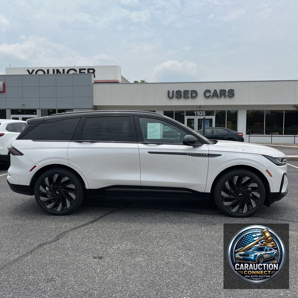 2024 Lincoln Nautilus Hybrid Reserve