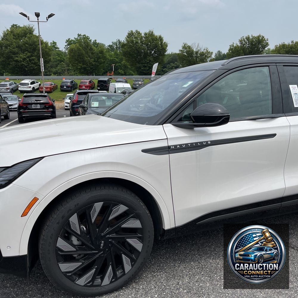 2024 Lincoln Nautilus Hybrid Reserve