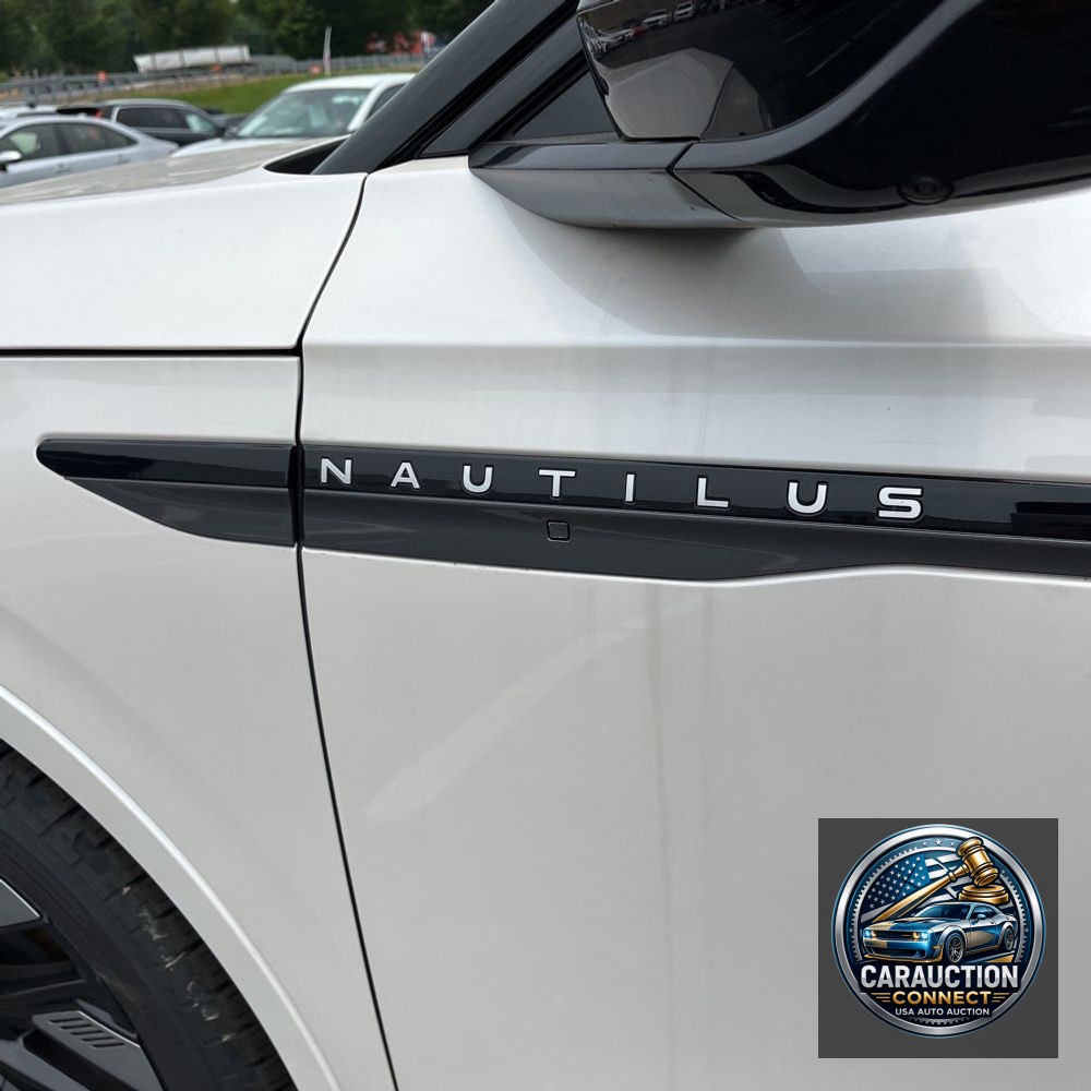 2024 Lincoln Nautilus Hybrid Reserve