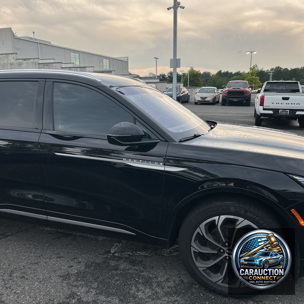 2024 Lincoln Nautilus Reserve