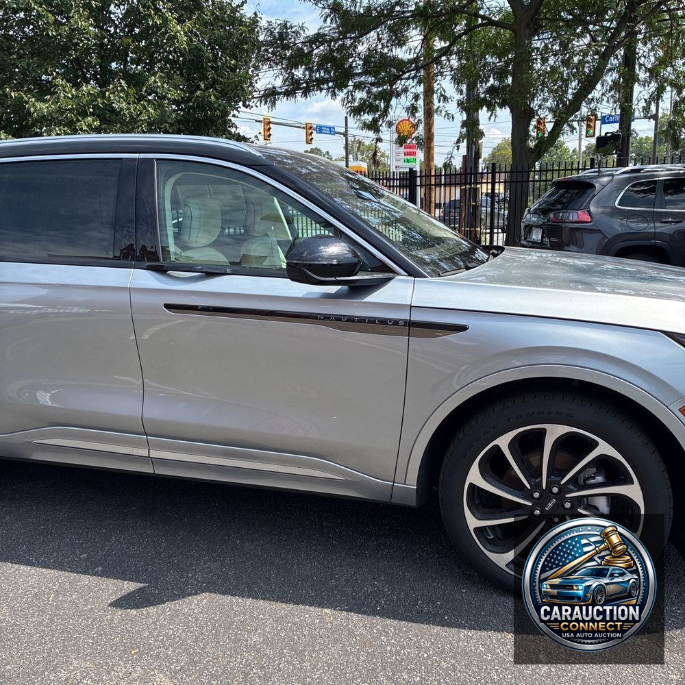 2024 Lincoln Nautilus Black Label
