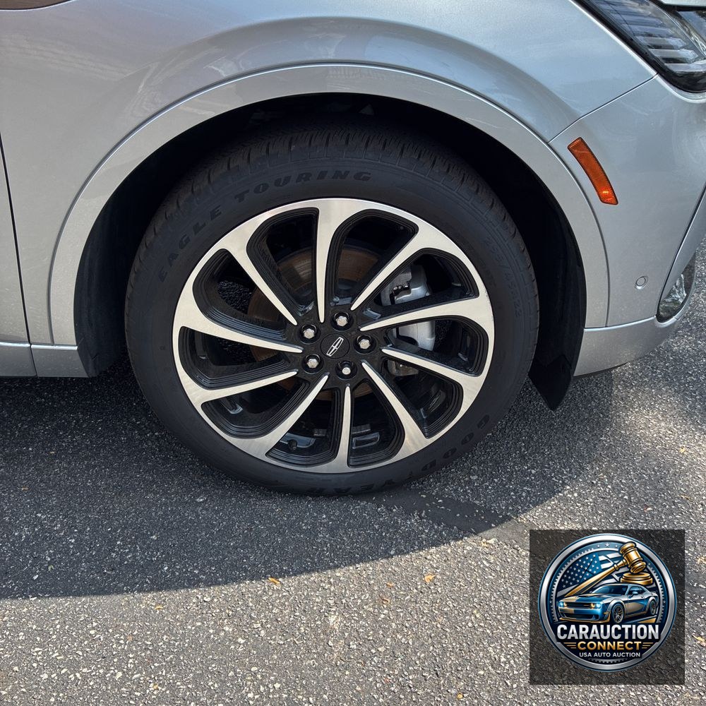 2024 Lincoln Nautilus Black Label