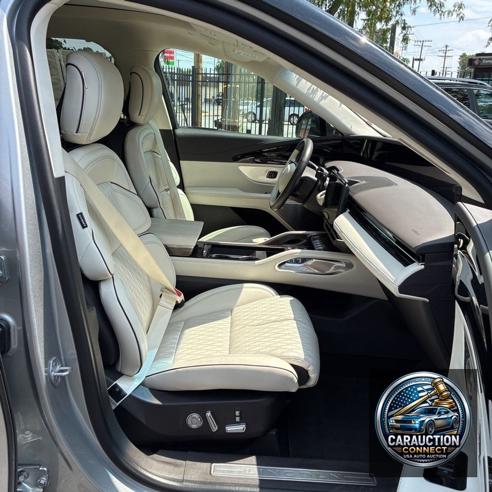 2024 Lincoln Nautilus Black Label