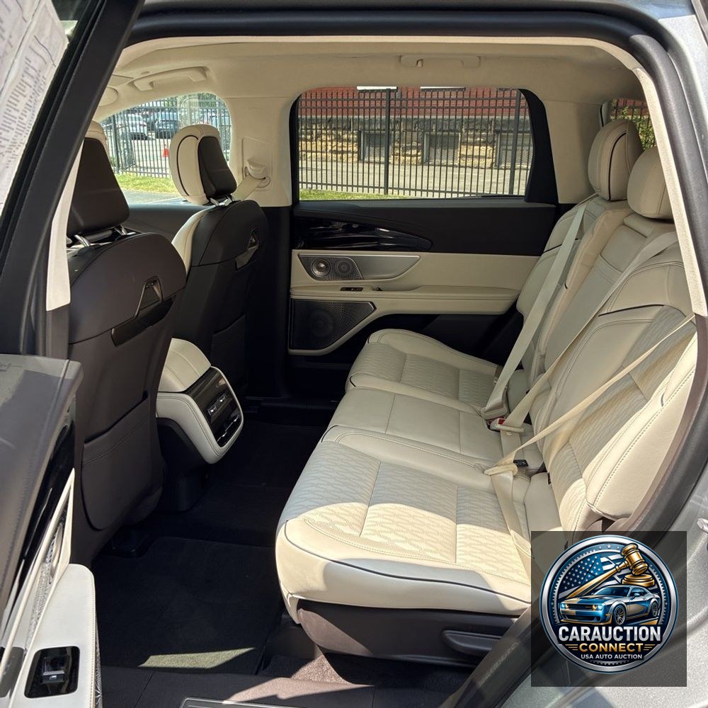 2024 Lincoln Nautilus Black Label