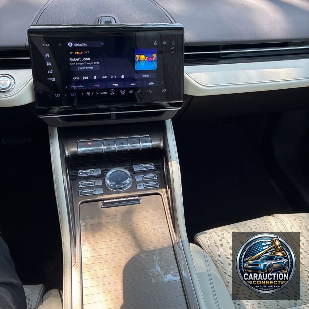 2024 Lincoln Nautilus Black Label