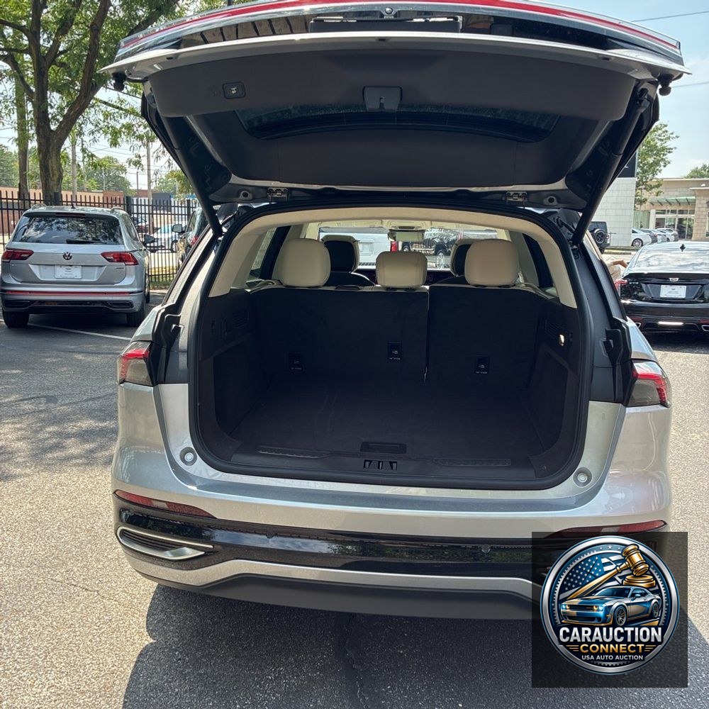 2024 Lincoln Nautilus Black Label