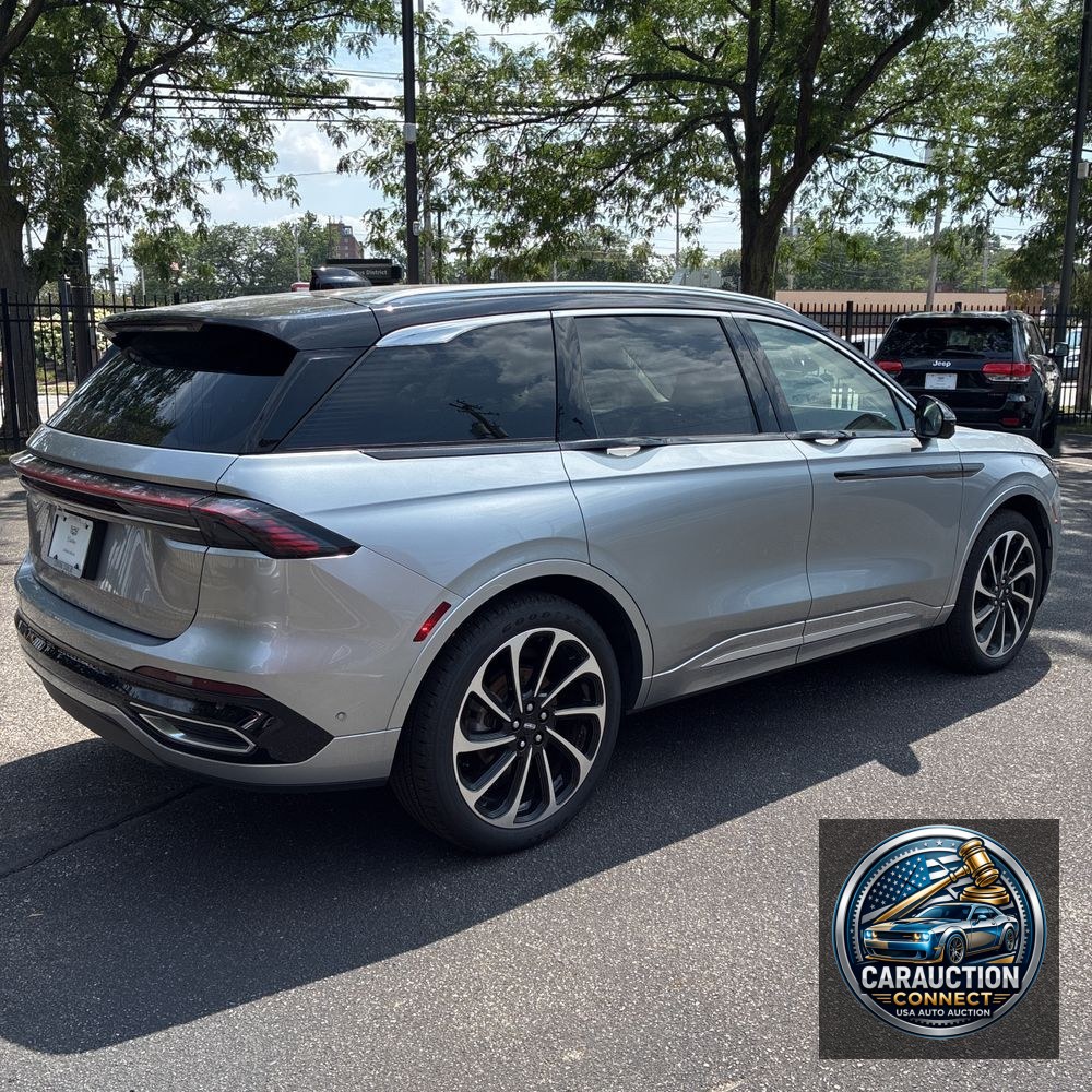 2024 Lincoln Nautilus Black Label