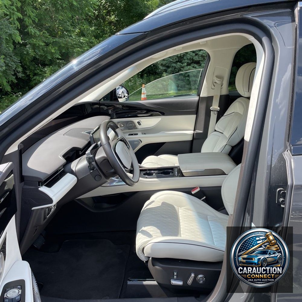 2024 Lincoln Nautilus Black Label