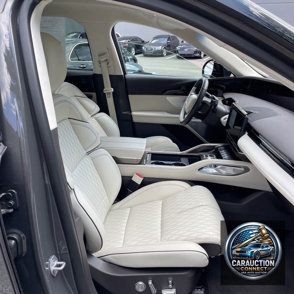 2024 Lincoln Nautilus Black Label