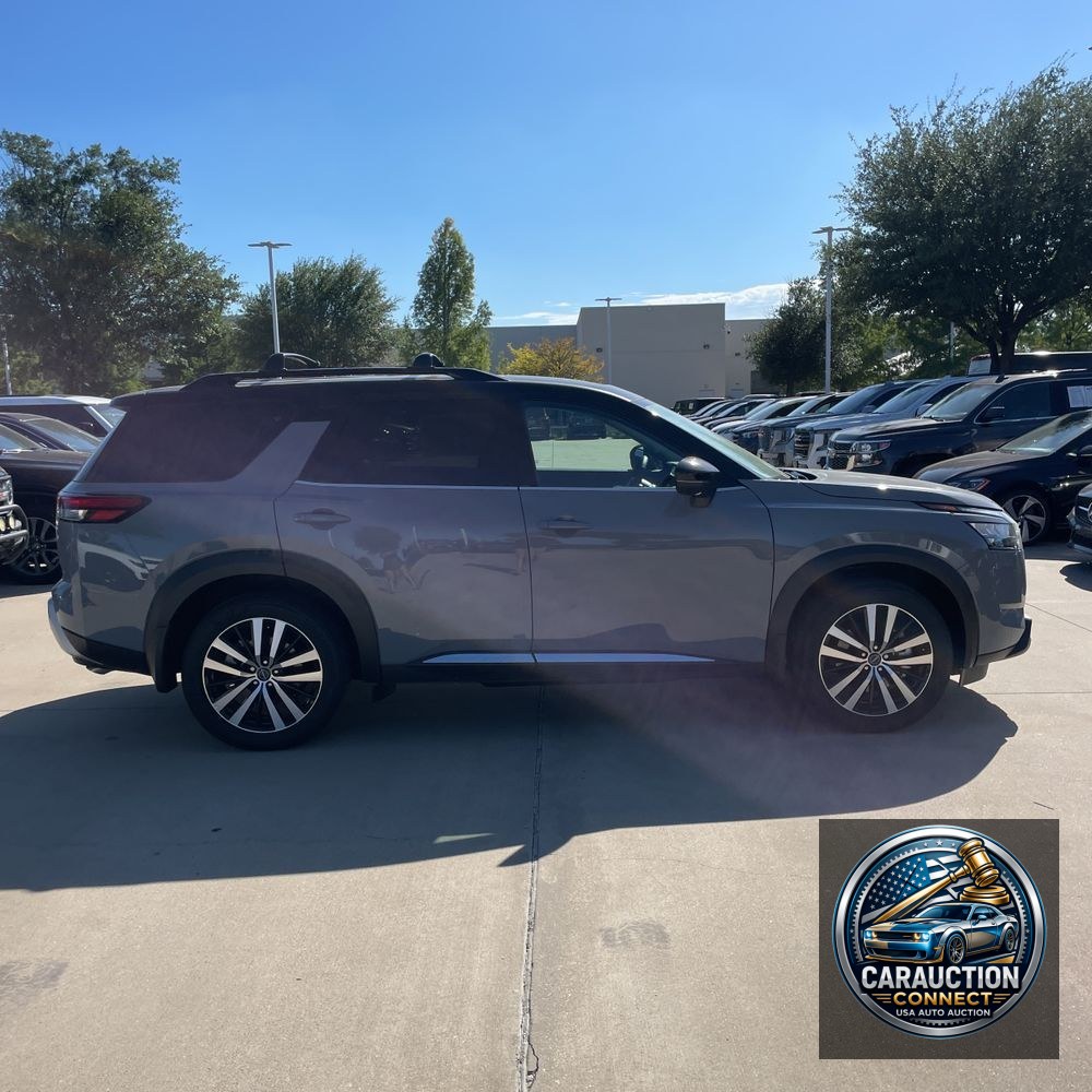 2025 Nissan Pathfinder Platinum