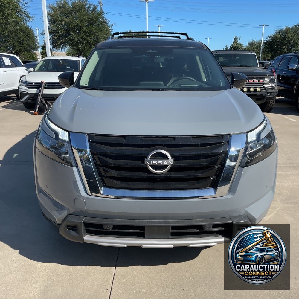2025 Nissan Pathfinder Platinum