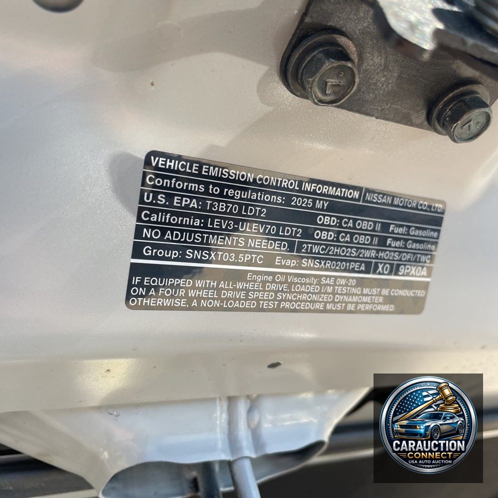 2025 Nissan Pathfinder Platinum