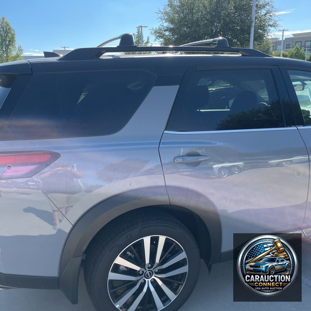 2025 Nissan Pathfinder Platinum