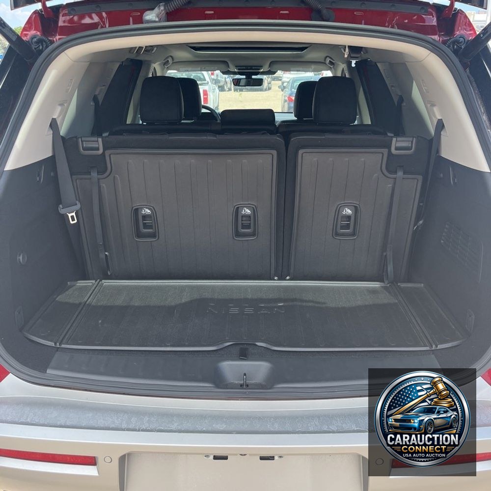 2025 Nissan Pathfinder Platinum 4D SUV FWD