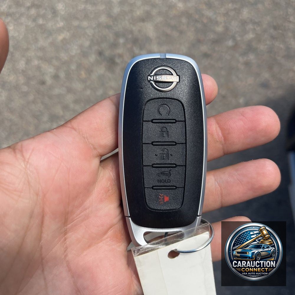 2025 Nissan Pathfinder Platinum 4D SUV FWD