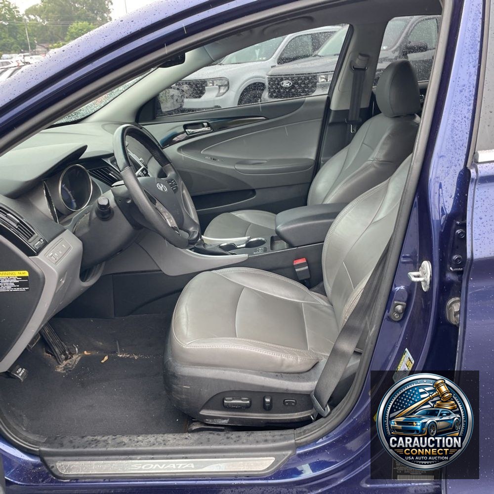 2013 Hyundai SONATA Limited