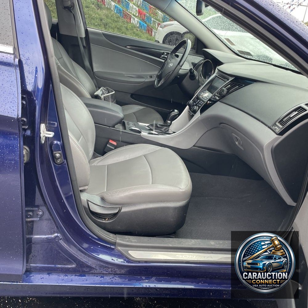 2013 Hyundai SONATA Limited