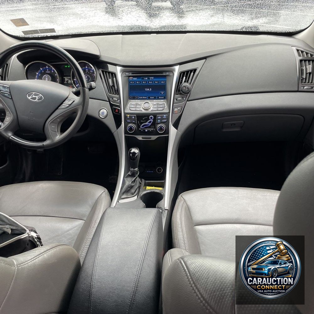 2013 Hyundai SONATA Limited