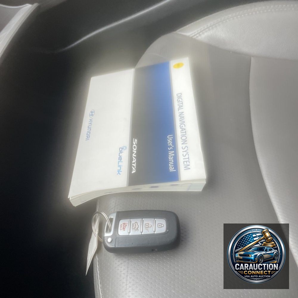 2013 Hyundai SONATA Limited