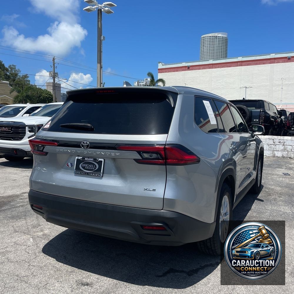 2024 Toyota Grand Highlander XLE