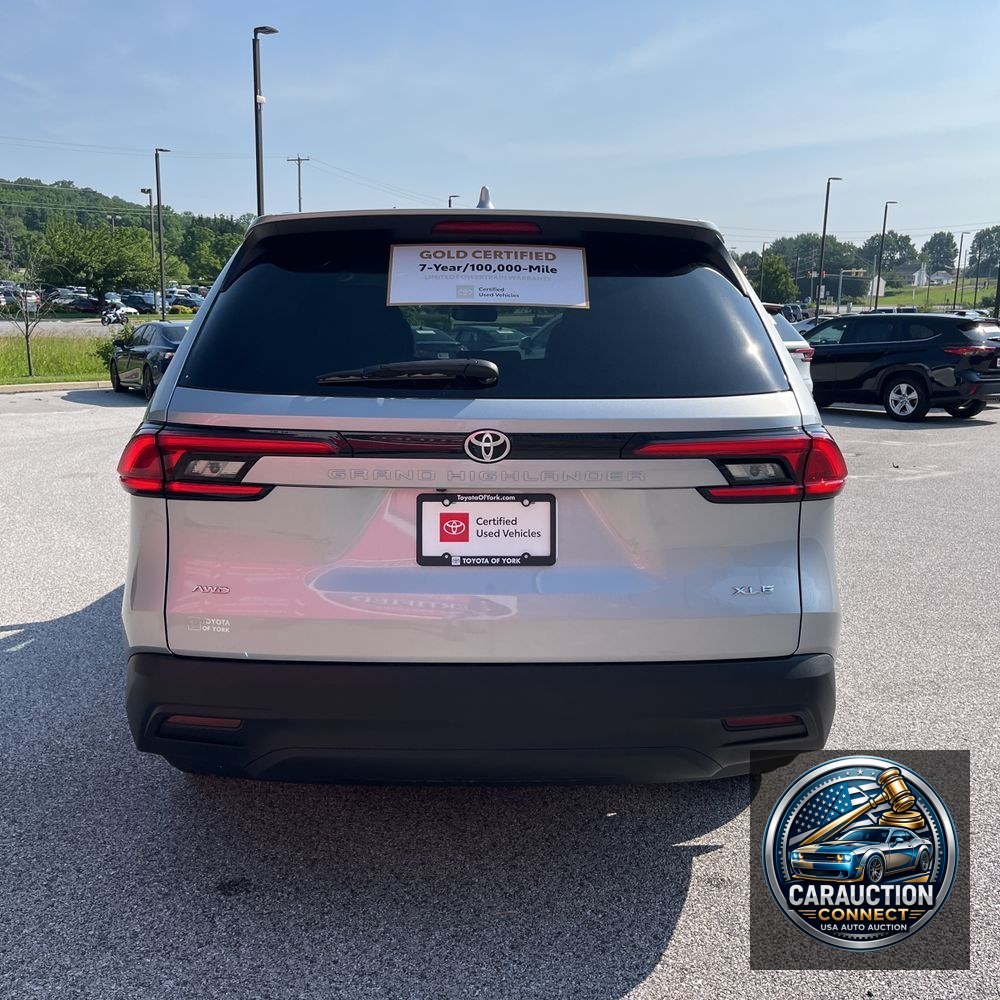 2024 Toyota Grand Highlander XLE