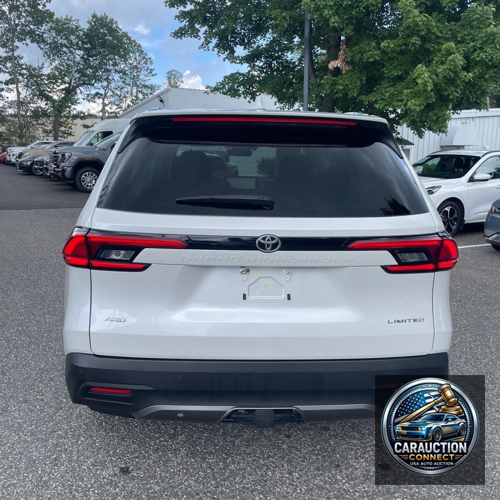 2024 Toyota Grand Highlander Limited