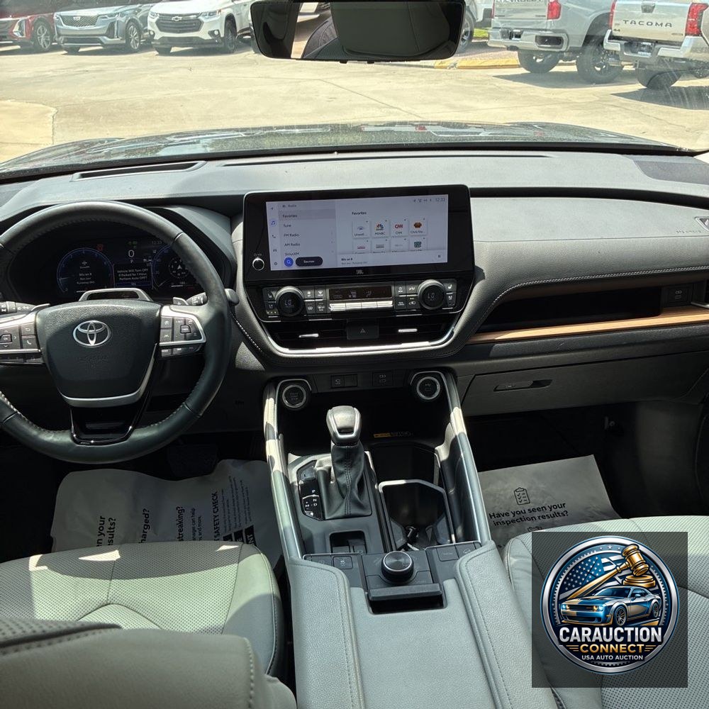 2024 Toyota Grand Highlander Platinum