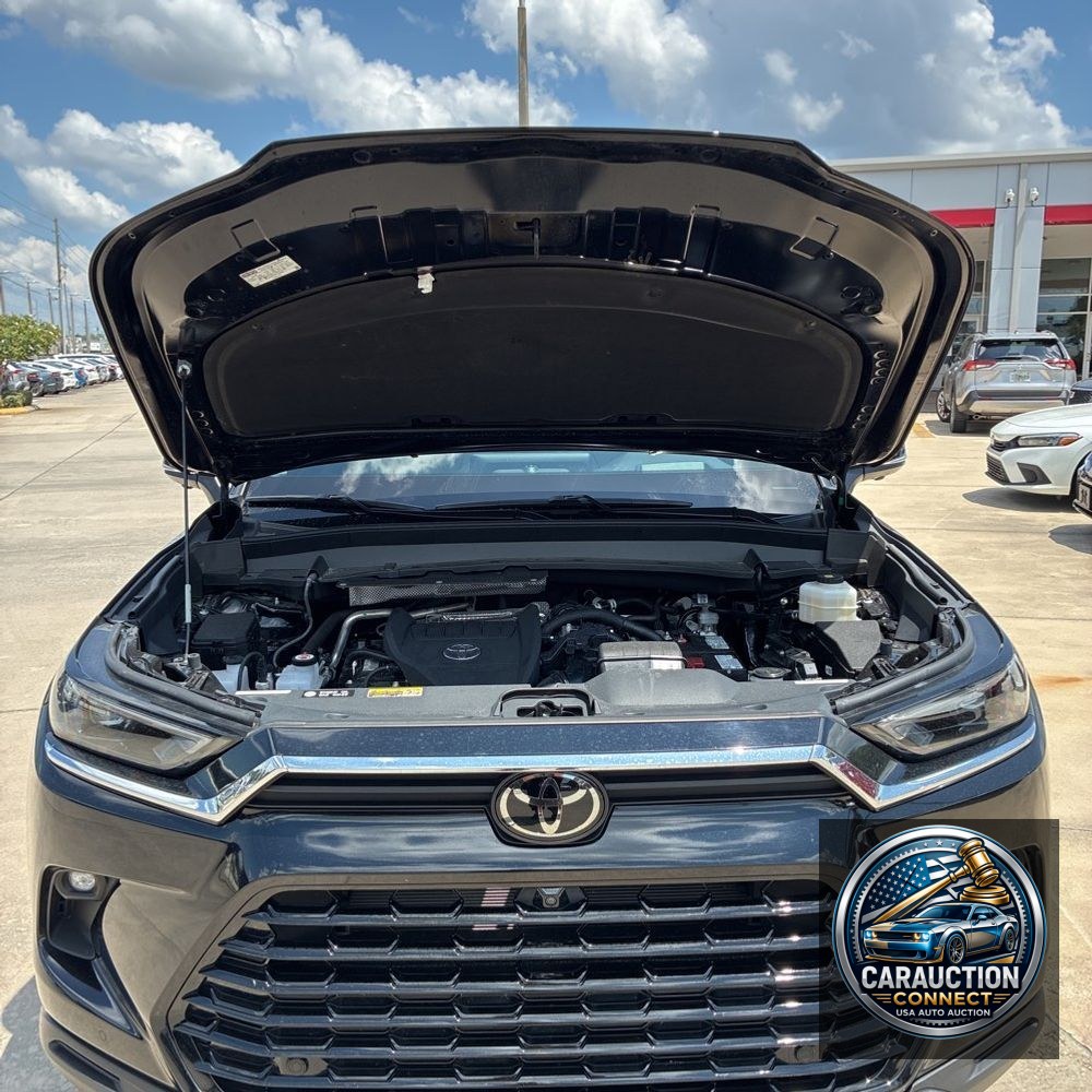 2024 Toyota Grand Highlander Platinum