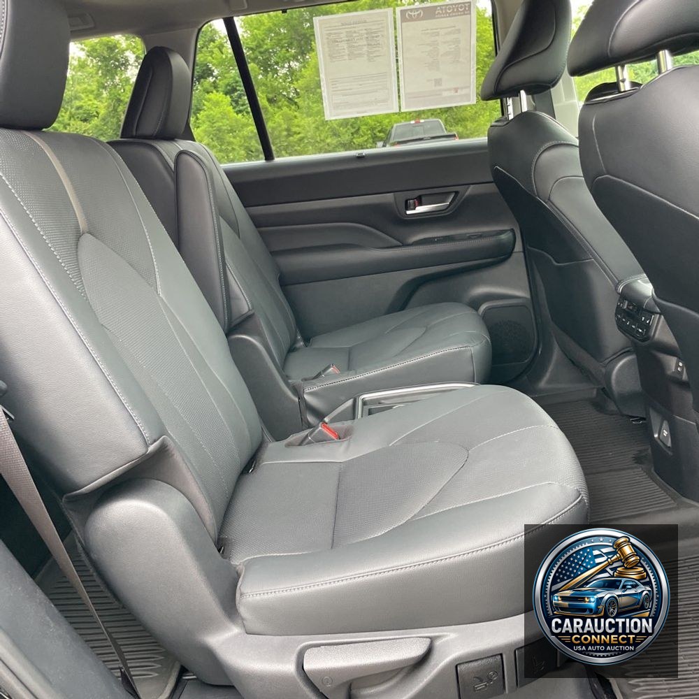 2024 Toyota Grand Highlander Platinum