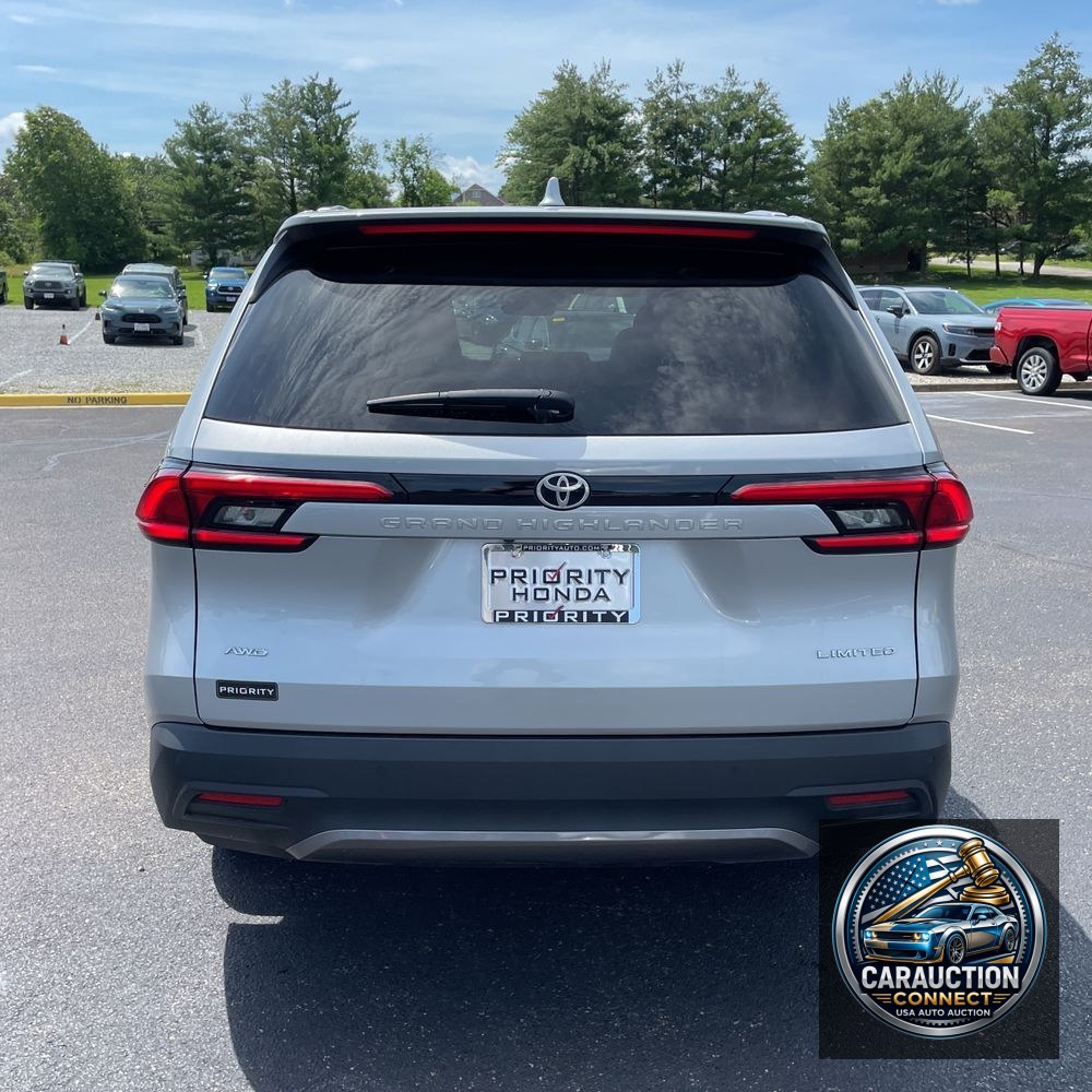 2024 Toyota Grand Highlander Limited
