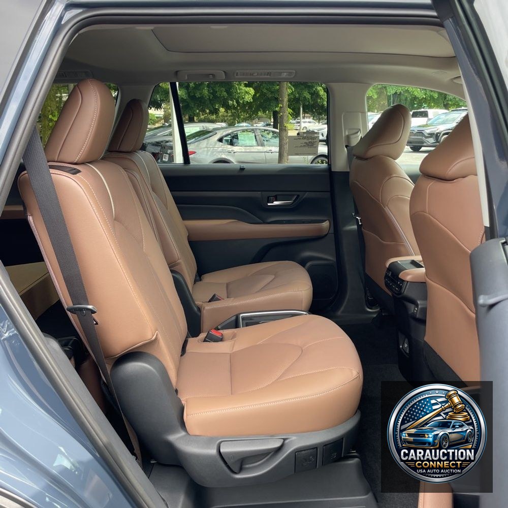 2025 Toyota Grand Highlander Platinum