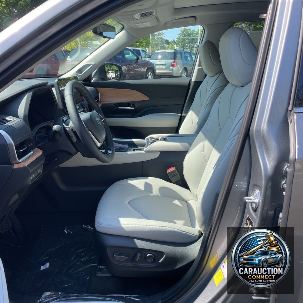 2025 Toyota Grand Highlander Platinum