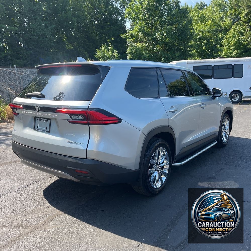 2024 Toyota Grand Highlander Platinum
