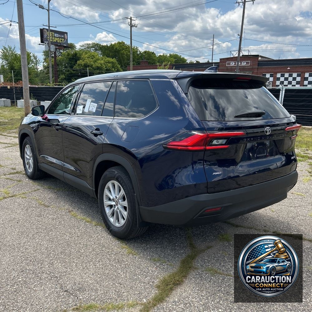 2024 Toyota Grand Highlander XLE