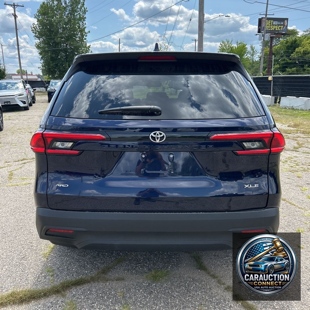 2024 Toyota Grand Highlander XLE
