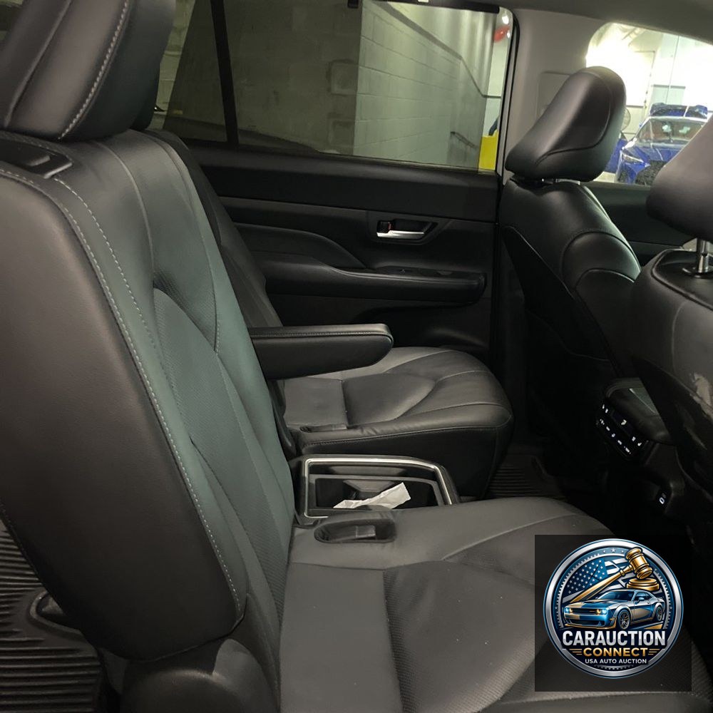 2024 Toyota Grand Highlander Platinum