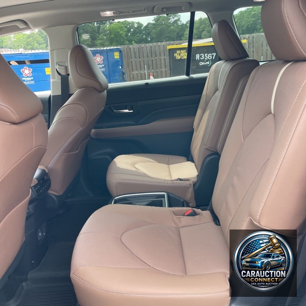 2025 Toyota Grand Highlander Platinum
