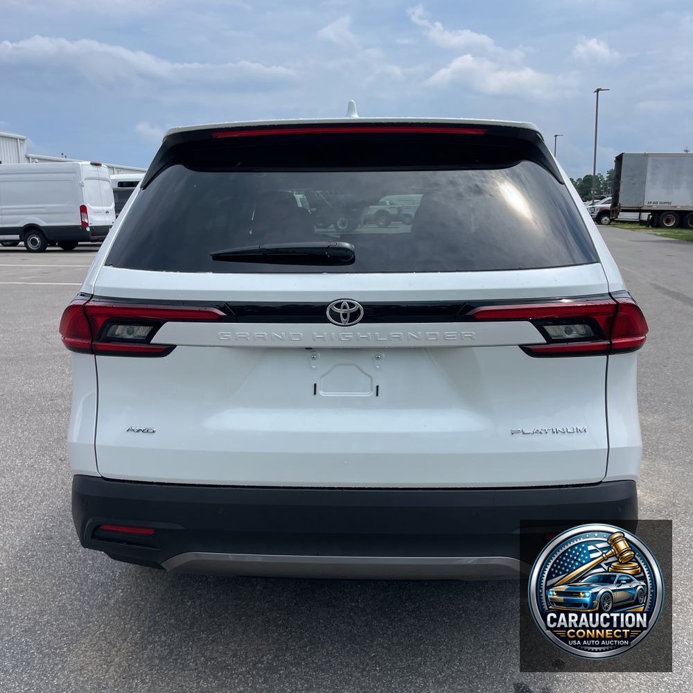 2025 Toyota Grand Highlander Platinum