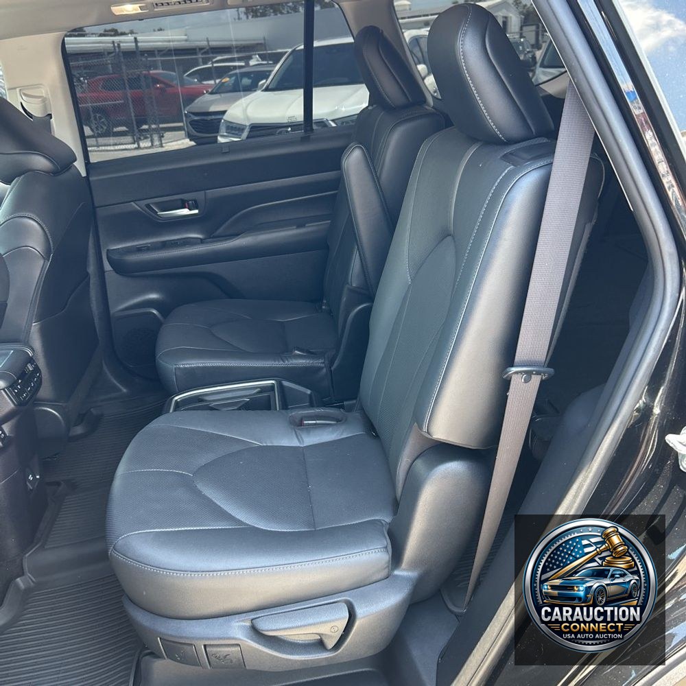 2024 Toyota Grand Highlander Platinum