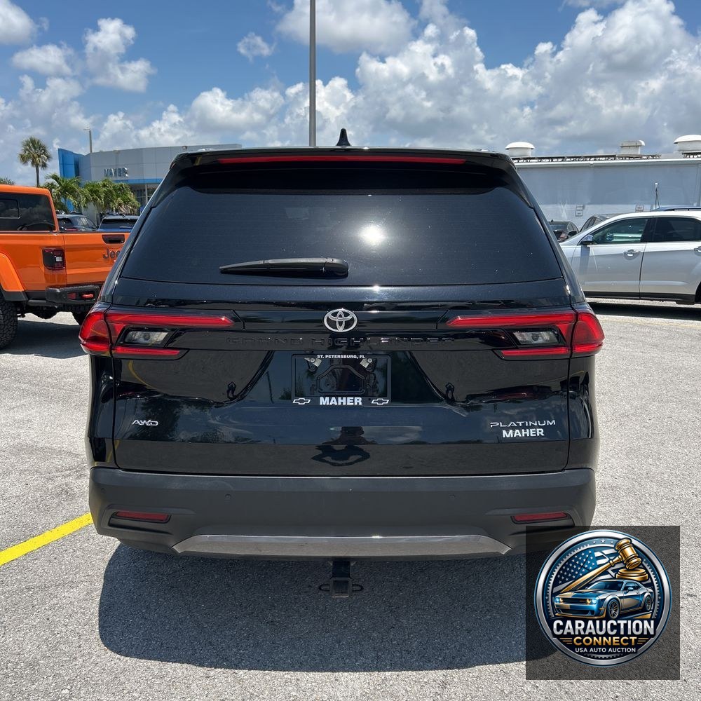 2024 Toyota Grand Highlander Platinum