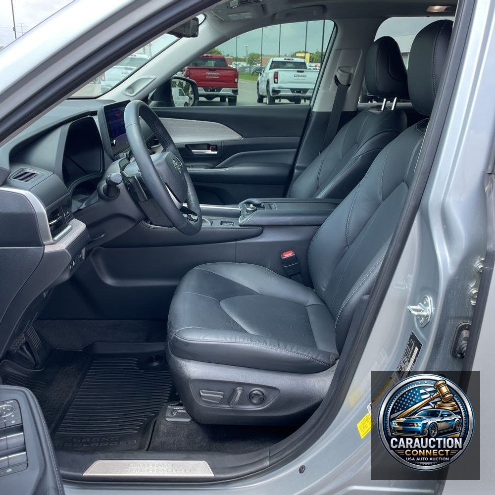 2024 Toyota Grand Highlander Platinum