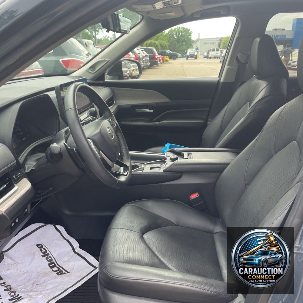 2024 Toyota Grand Highlander Platinum
