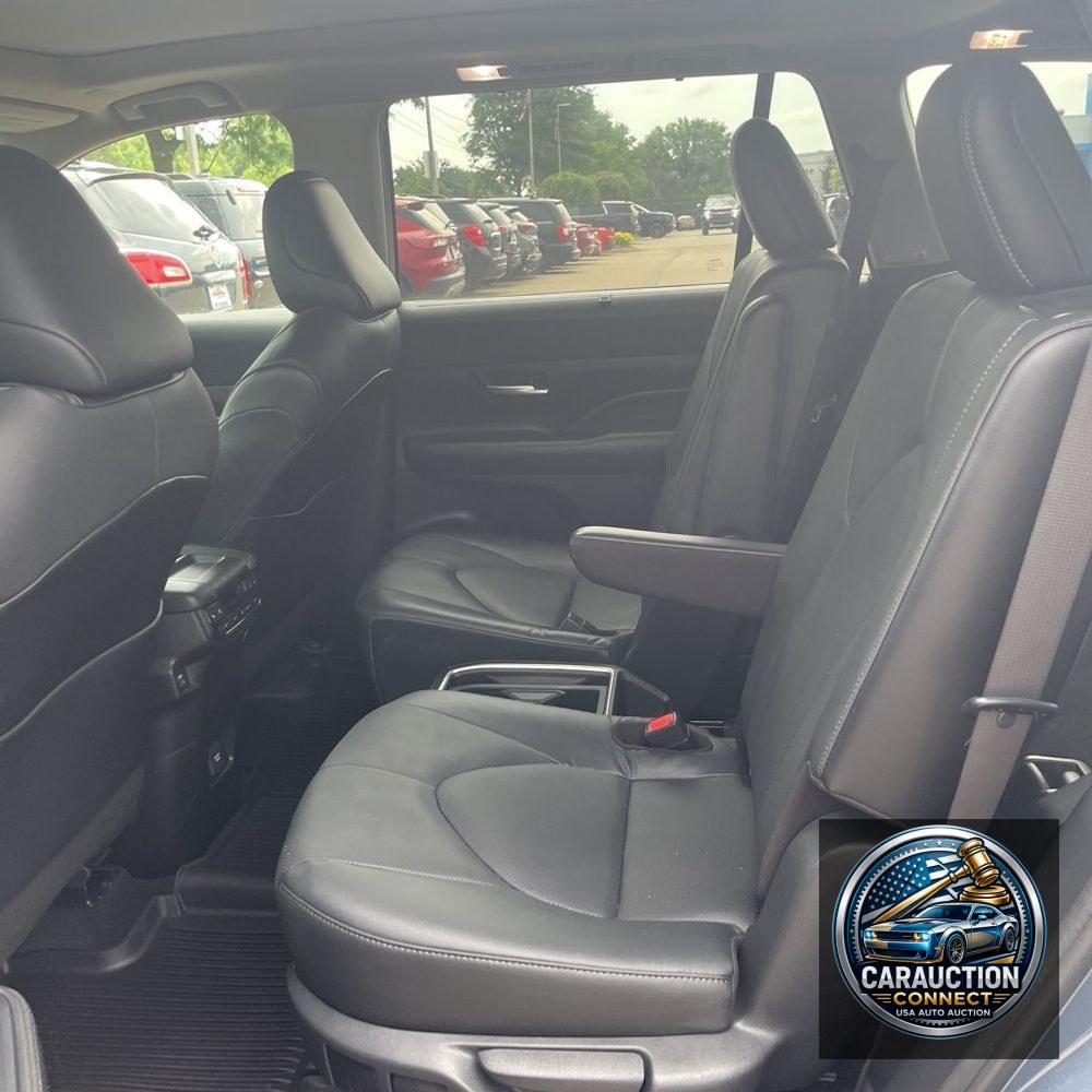 2024 Toyota Grand Highlander Platinum