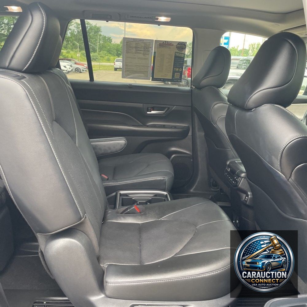 2024 Toyota Grand Highlander Platinum
