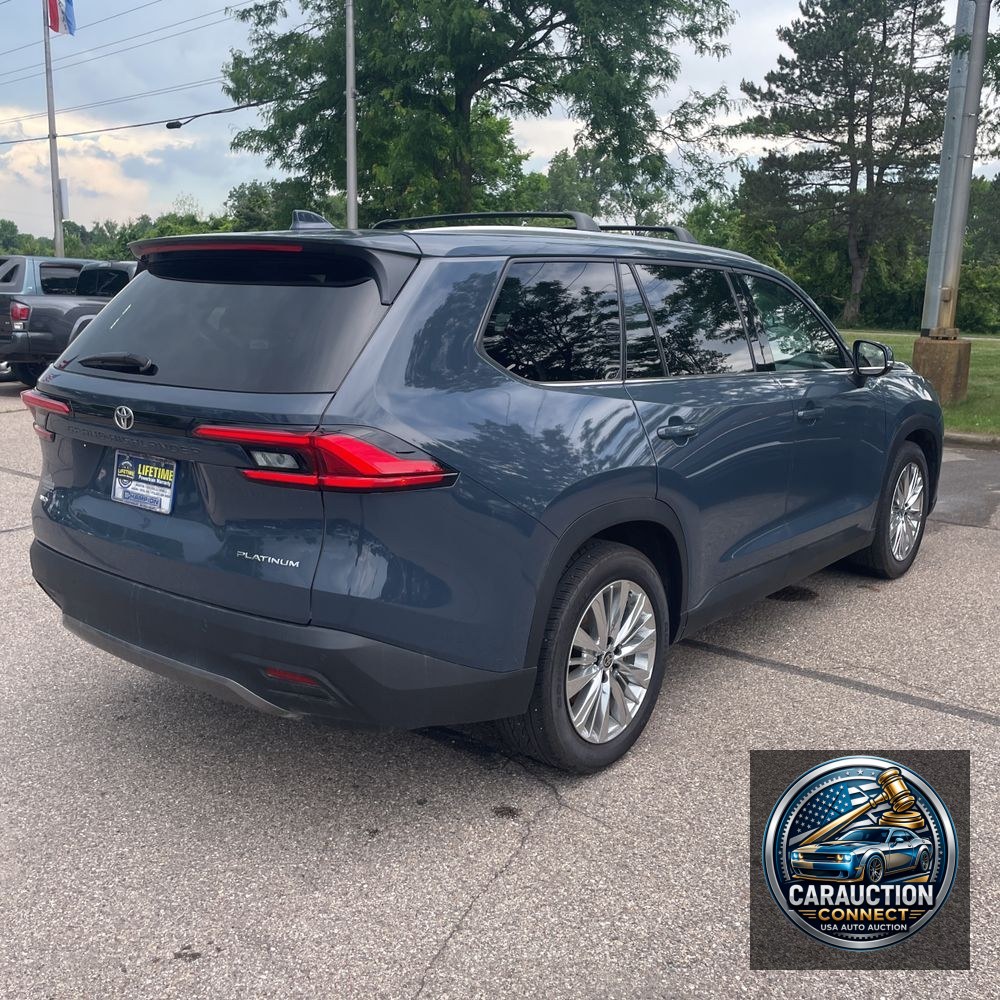 2024 Toyota Grand Highlander Platinum