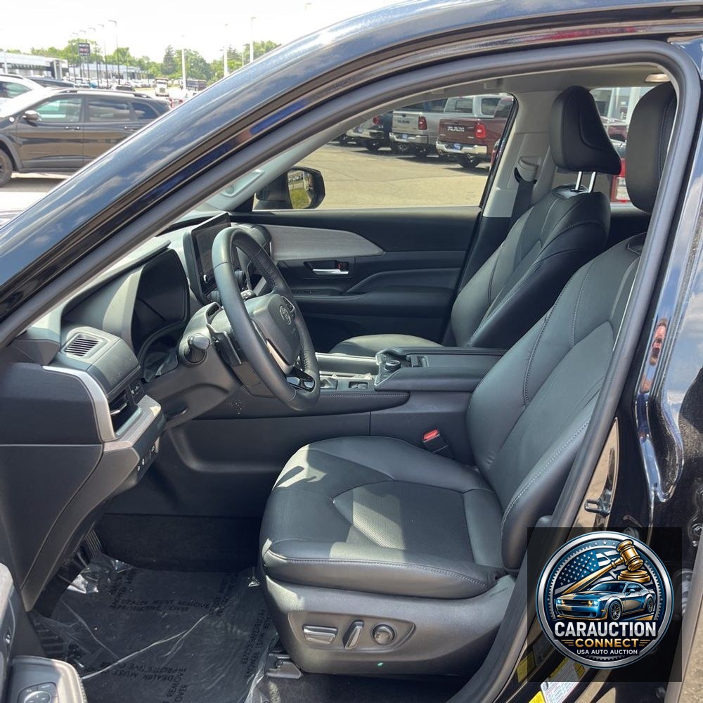 2024 Toyota Grand Highlander Platinum