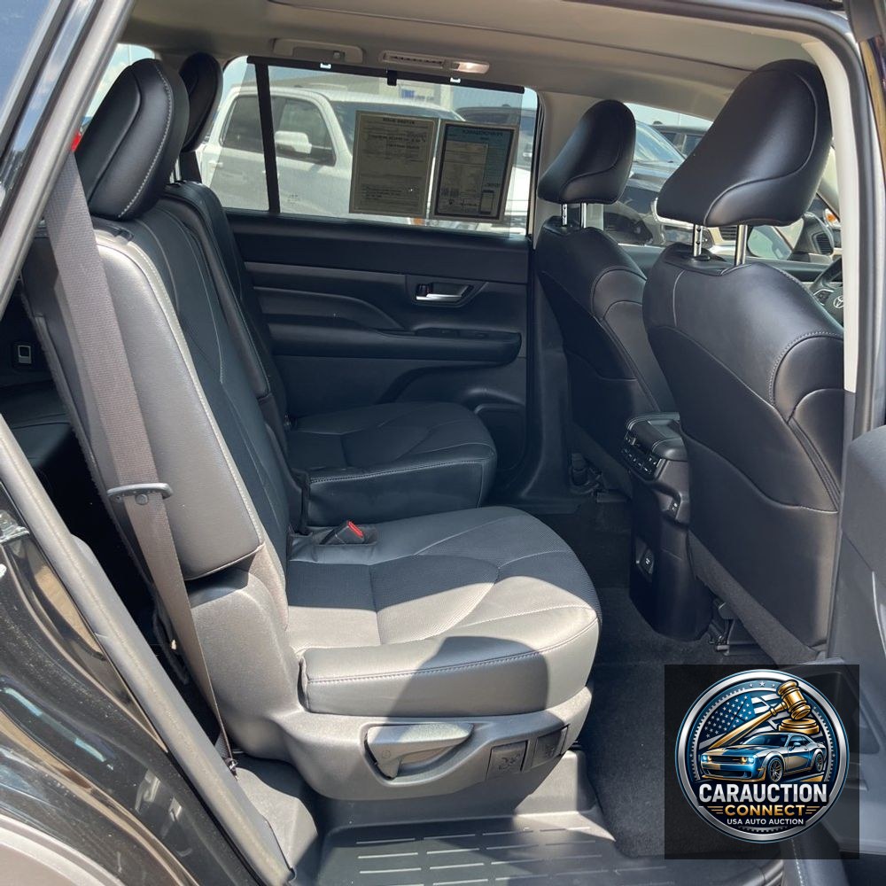 2024 Toyota Grand Highlander Platinum