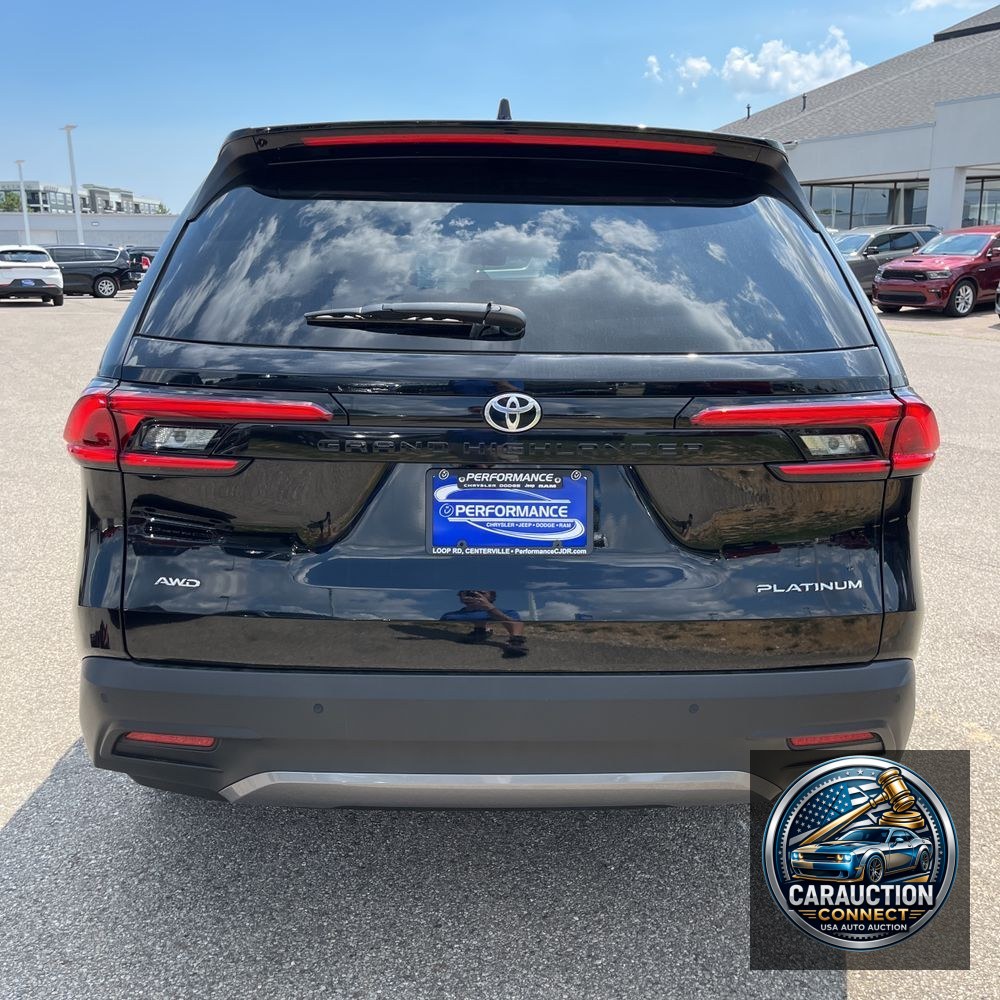 2024 Toyota Grand Highlander Platinum