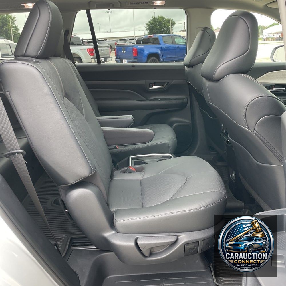 2025 Toyota Grand Highlander Platinum