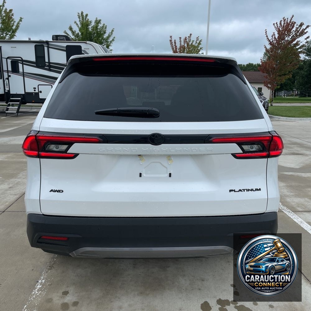 2025 Toyota Grand Highlander Platinum